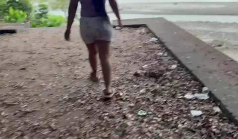 Public Street Sex: Real Couple Caught in the Moment