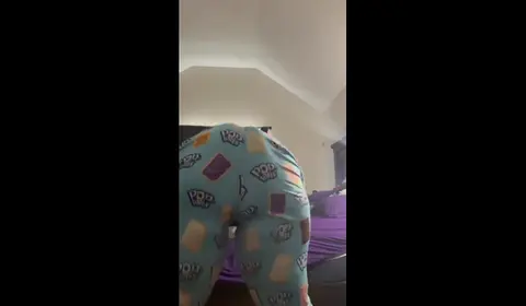 Real Couple in Bedroom – Homemade Sex Tape