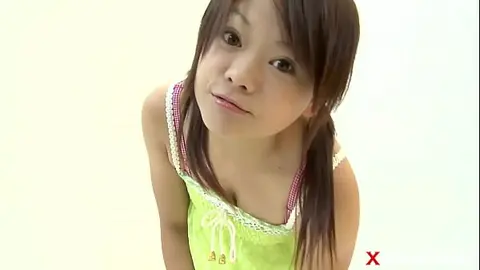 Amateur Japanese Nude Photo Session – Real Couple, Natural Moments
